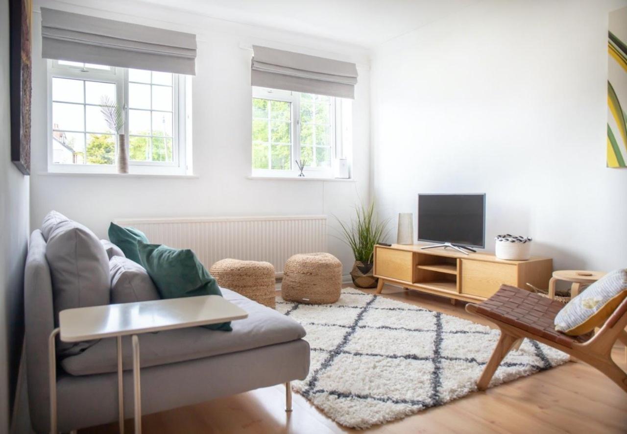 Guestready - Homely Leeds City Apartment Sleep 4 Meanwood Eksteriør billede