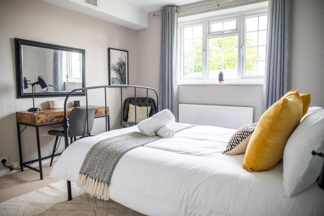 Guestready - Homely Leeds City Apartment Sleep 4 Meanwood Eksteriør billede