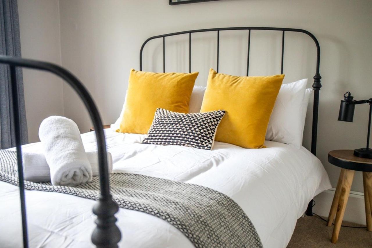 Guestready - Homely Leeds City Apartment Sleep 4 Meanwood Eksteriør billede
