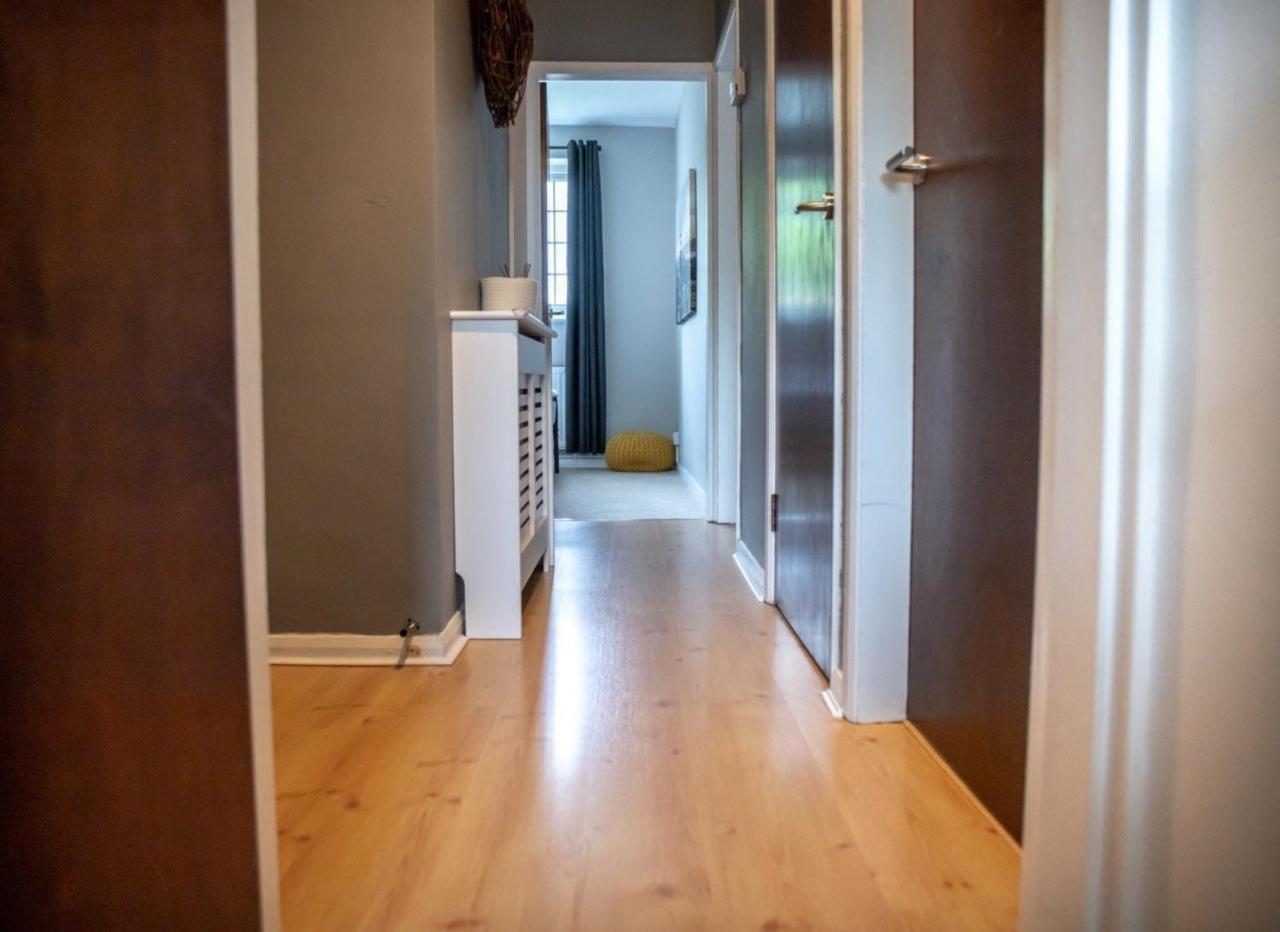 Guestready - Homely Leeds City Apartment Sleep 4 Meanwood Eksteriør billede