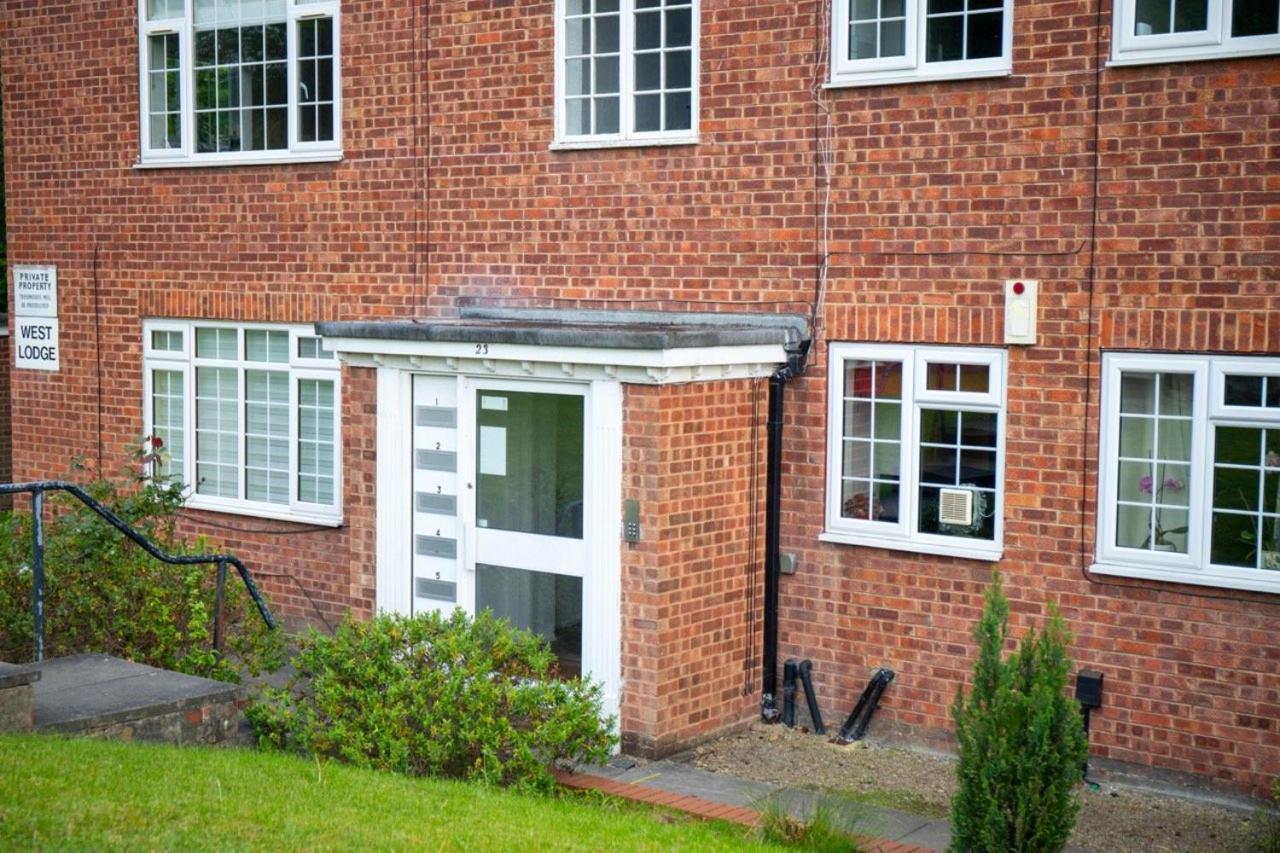 Guestready - Homely Leeds City Apartment Sleep 4 Meanwood Eksteriør billede